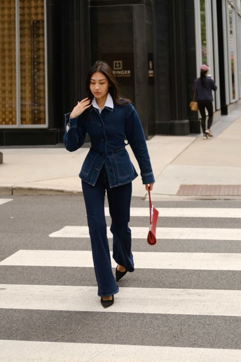 Total denim look - stylizacje na jesień i zimę 2025/26