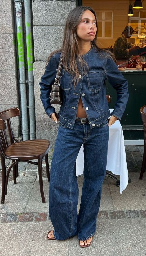 Total denim look - stylizacje na jesień i zimę 2025/26