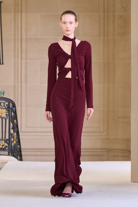 bordo-total-look-jesien-zima-2025-2026-Valli F25 040