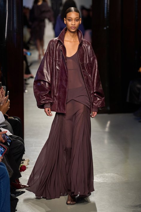 bordo-total-look-jesien-zima-2025-2026-Esber F25 024