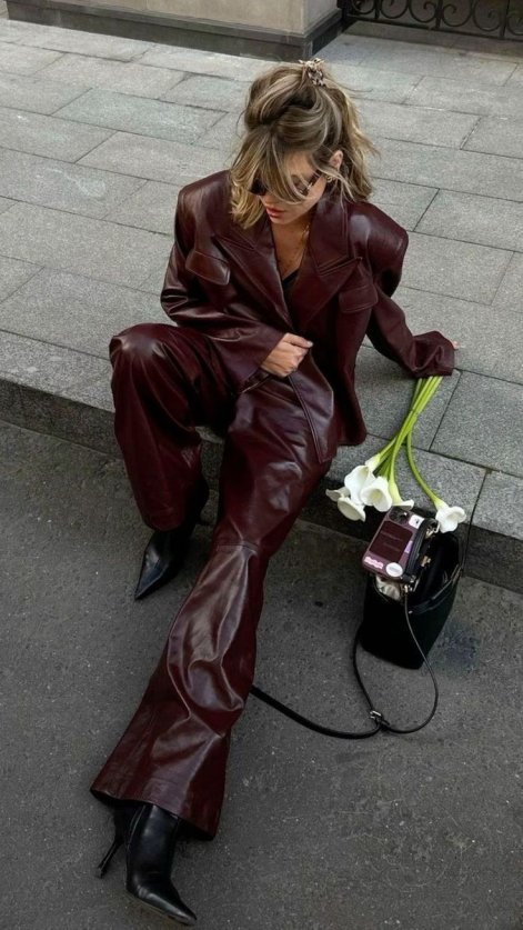 bordo-total-look-jesien-zima-2025-2026-2