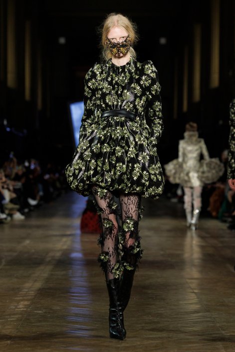 McQueen PO F25 041