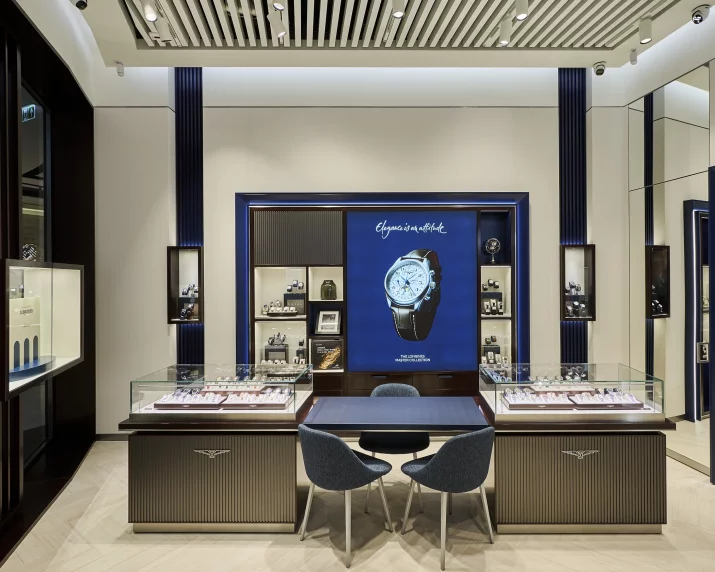 251001Longines-MK0006_HDR_4x5