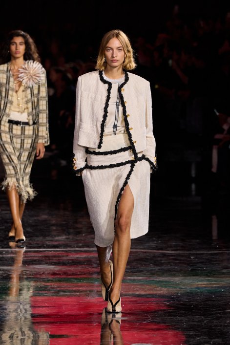 Chanel S26 038