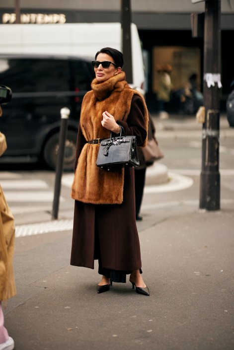 Paris str F25 0324
