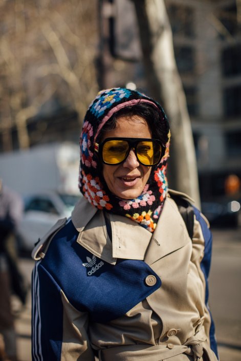 balaclava-modny-dodatek-jesień-zima-2025-2026-Paris str F22 1675