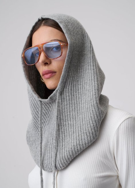 balaclava-modny-dodatek-jesień-zima-2025-2026-le collet