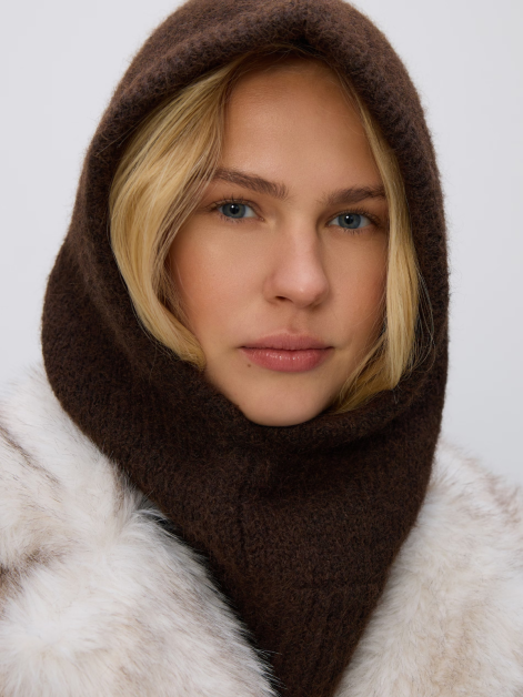 balaclava-modny-dodatek-jesień-zima-2025-2026-reserved