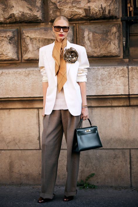 stylizacje-do-biura-dla-dojrzałych-kobiet-Paris str F25 1769