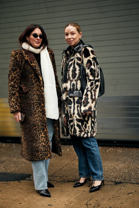 jak-nosić-panterkę-stylizacje-jesień-zima-2025-2026-New York str F25 0219