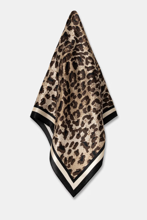 apaszka-jedwabna-w-panterkę-answear