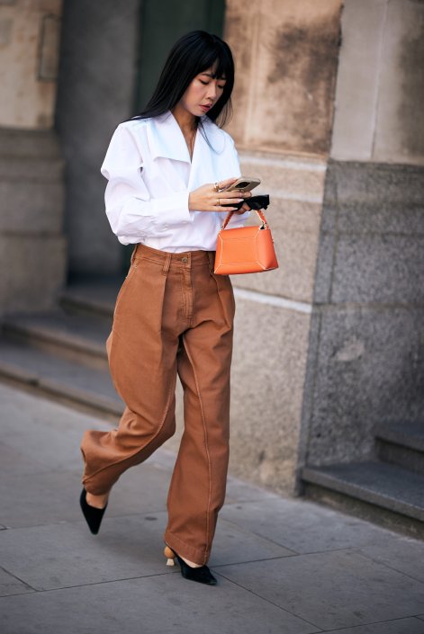 fryzury-z-grzywką-dla-dojrzałych-kobiet-London str S25 1148