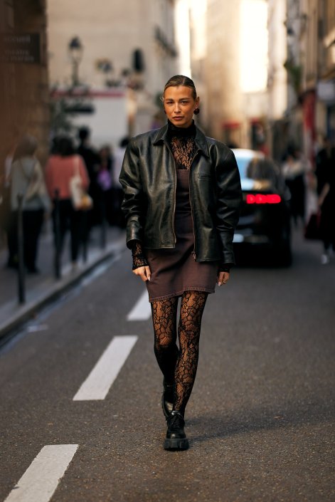 kurtki-skórzanep-jesień-zima-2025-2026-stylizacje-Paris str S26 2246