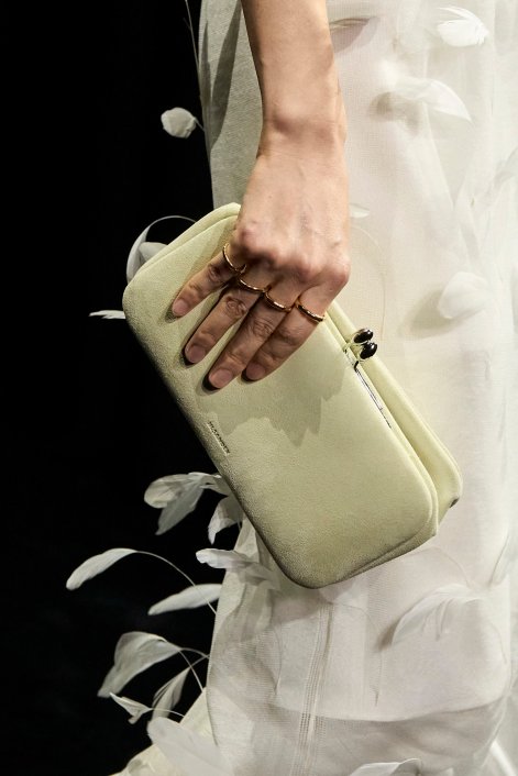 pastelowe-torebki-trend-jesień-zima-2025-2026-Jil Sander clp F25 072