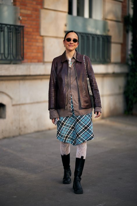 modne-rajstopy-jesień-zima-2025-2026-Paris str F25 1634