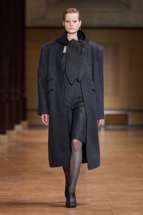 modne-rajstopy-jesień-zima-2025-2026-Leroy F25 022