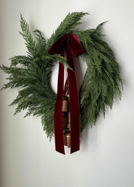 burgundowa-wstążka