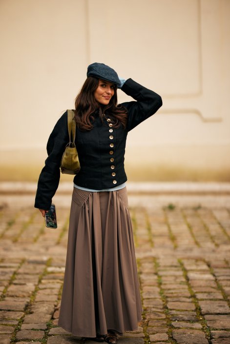 kaszkiet-modne-nakrycie-głowy-na-zimę-2025-stylizacje-Paris str F25 0419