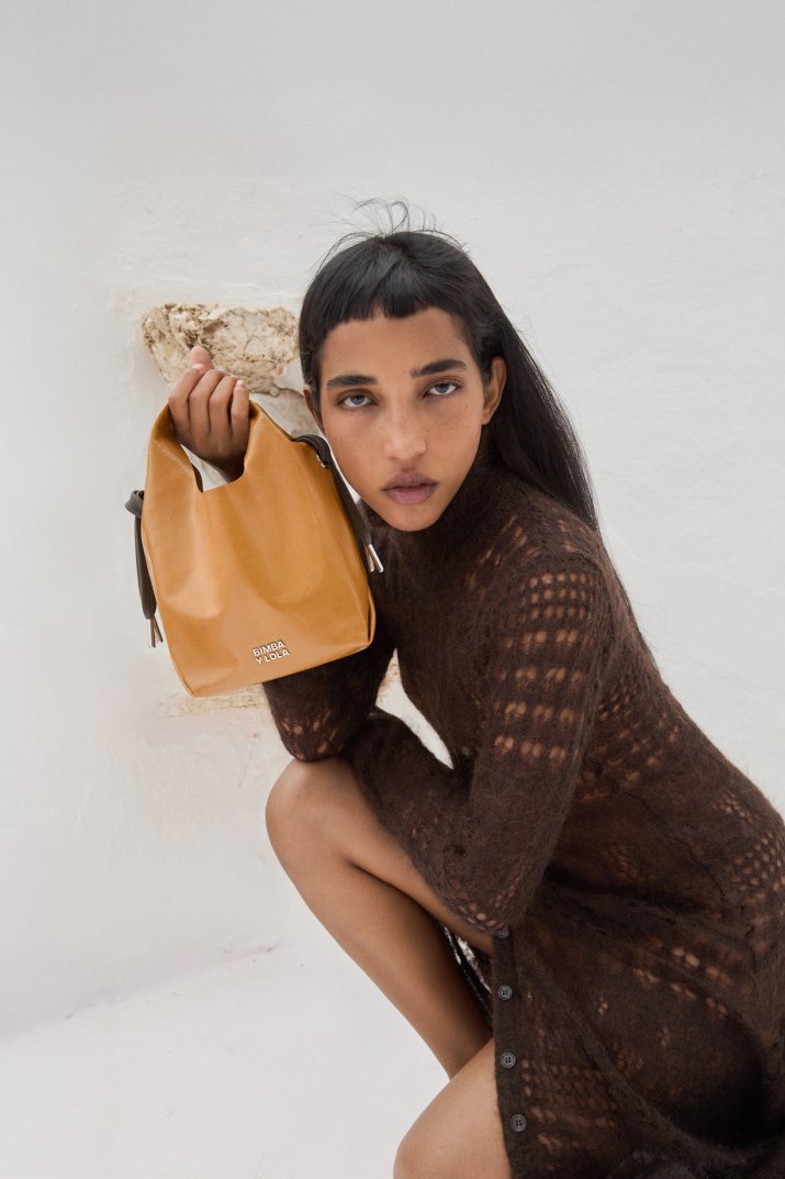 Hiszpańska marka, kolumbijska gwiazda i kolekcja, która spodoba się Polkom. Oto 5 nowych torebek BIMBA Y LOLA