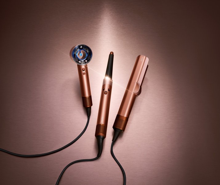 PC_RANGE_110-RGB-FlatLay-Q42025-HD16-HS08-HT01-DKPCHLCHMBUR-A2_MIX