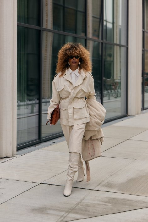 monochromatyczne-stylizacje-na-zimę-2025-2026-Copenhagen str F25 211