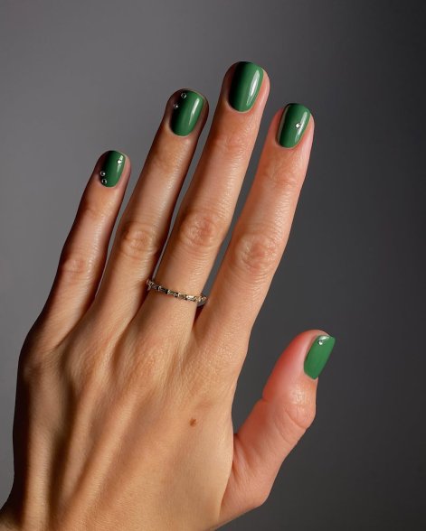 manicure-na-święta-inspiracje-20