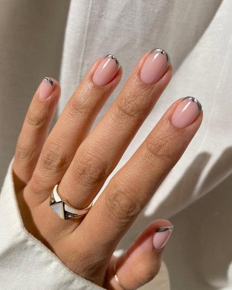 manicure-na-święta-inspiracje-2