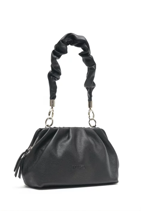 1090 mako 211107_Mako_0229_1001x1500