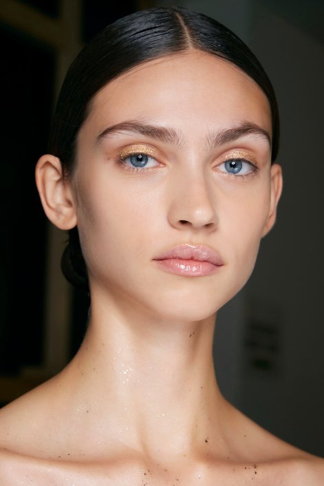 makijaż-wieczorowy-z-połyskiem-Elie Saab HC bks F23 028