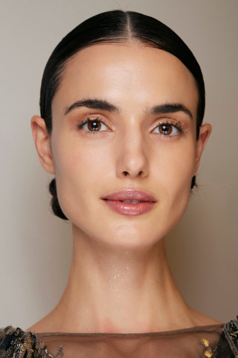 makijaż-wieczorowy-z-połyskiem-Elie Saab HC bks F23 038