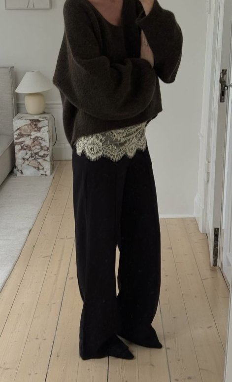 koronka-laced-up-trendy-moda-2026-1