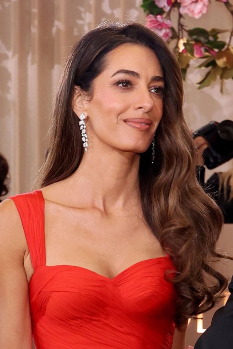 Amal Clooney - fryzura Złote Globy