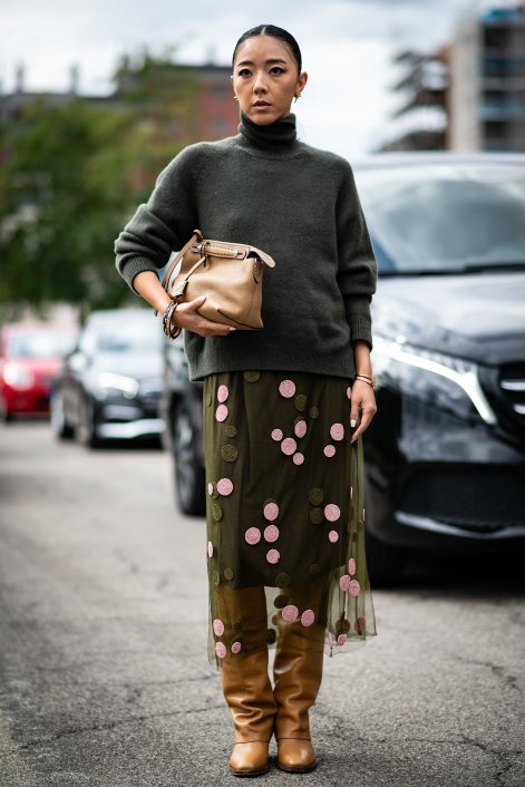 modne-stylizacje-ze-swetrem-na-zimę-2026-trendy-12