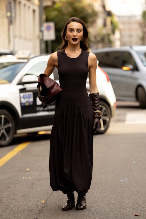 sukienki-z-obniżoną-talia-trendy-moda-2026-stylizacje-Milano str S26 0032