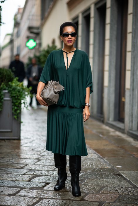 sukienki-z-obniżoną-talia-trendy-moda-2026-stylizacje-Milano str S26 2301