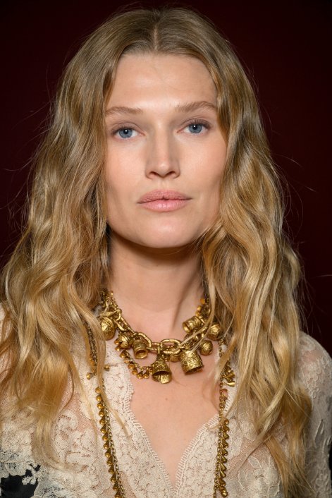 makijaż-w-wersji-soft-inspiracje-Zimmermann bks F25 060