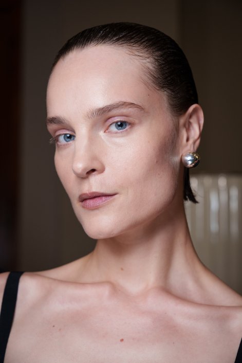 makijaż-w-wersji-soft-inspiracje-Patou bks S26 068