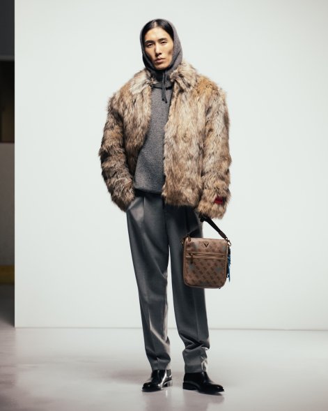 251112_modivo_0077_crop