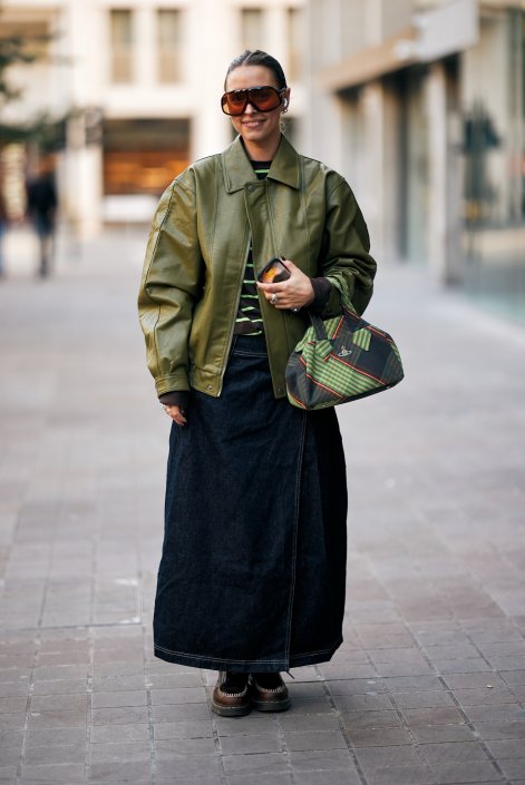 khaki-coded-trend-2026-modne-stylizacje-London str S25 0642