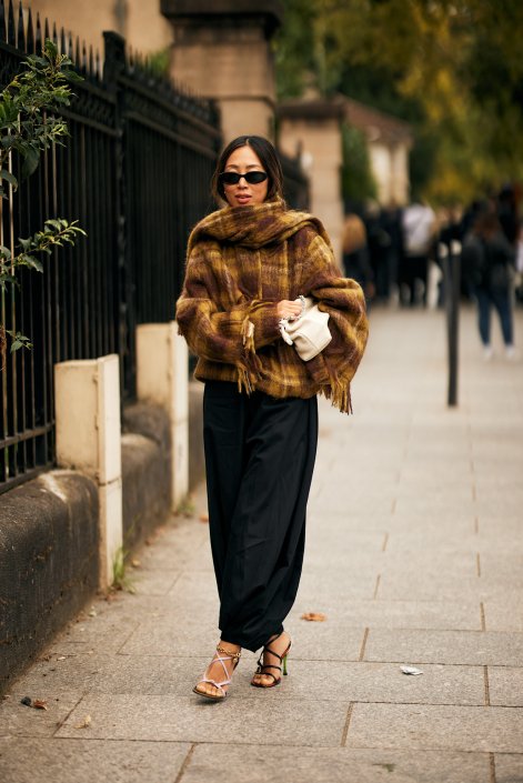 harem-pants-trendy-moda-wiosna-lato-2026-stylizacje-Paris str S26 1403