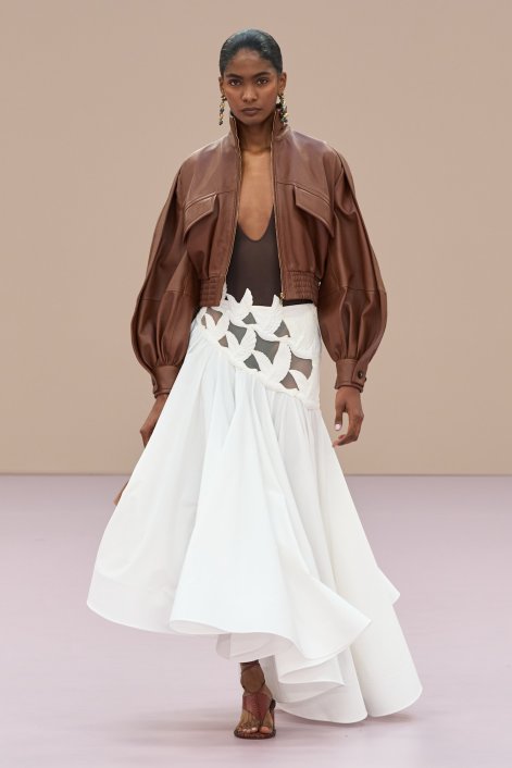 bomber-jacket-trendy-wiosna-lato-2025-Zimmermann S26 011