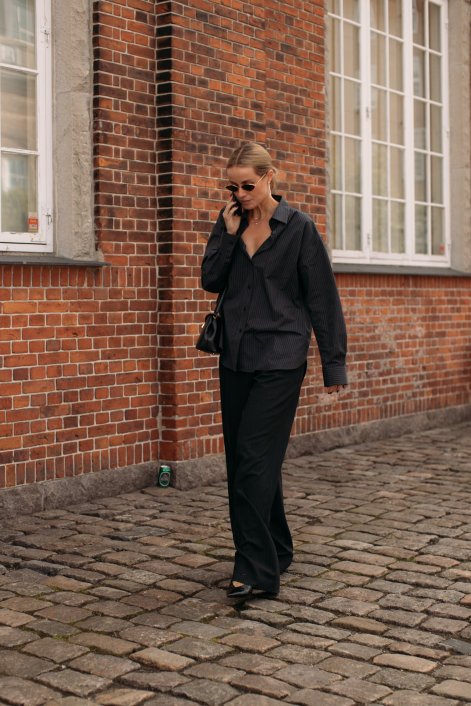 street-style-Kopenhaga-modne-stylizacje-na-sezon- wiosna-iato-2026-Copenhagen str S26 0079