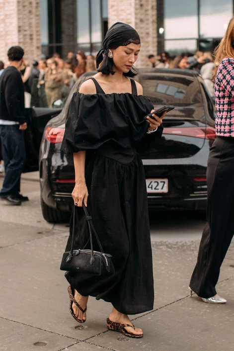 street-style-Kopenhaga-modne-stylizacje-na-sezon-wiosna-iato-2026-Copenhagen str S26 0258