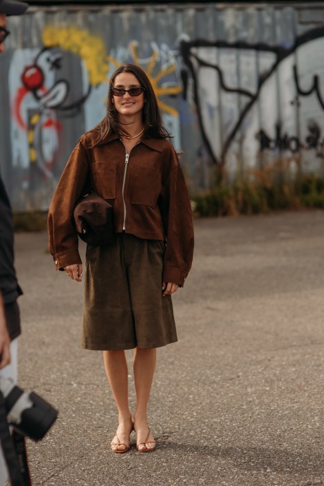 street-style-Kopenhaga-modne-stylizacje-na-sezon-wiosna-iato-2026-Copenhagen str S26 0345