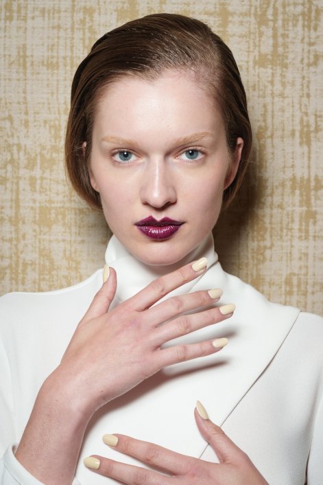 modny-makijaż-2026-trendy-z-pokazów-Edeline Lee bks S26 024