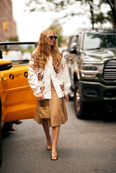 modny-duet-kolorów-wiosna-lato-2026-New York str S26 2111