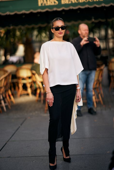 paryski-tydzien-mody-street-style-modne-stylizacje-wiosna-lato-2026-Paris str S26 0380
