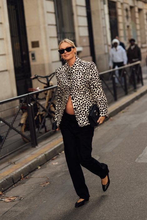 paryski-tydzien-mody-street-style-modne-stylizacje-wiosna-lato-2026-Paris str S26 1670