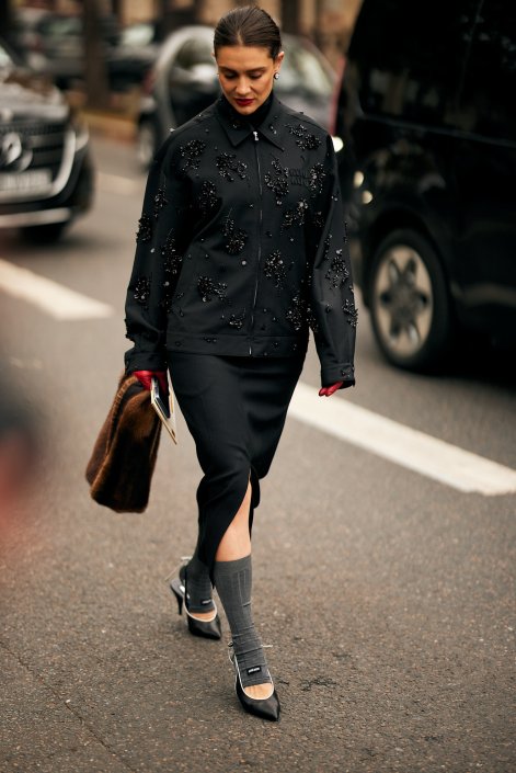 paryski-tydzien-mody-street-style-modne-stylizacje-wiosna-lato-2026-Paris str S26 2742