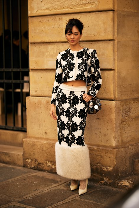 paryski-tydzien-mody-street-style-modne-stylizacje-wiosna-lato-2026-Paris str S26 2302